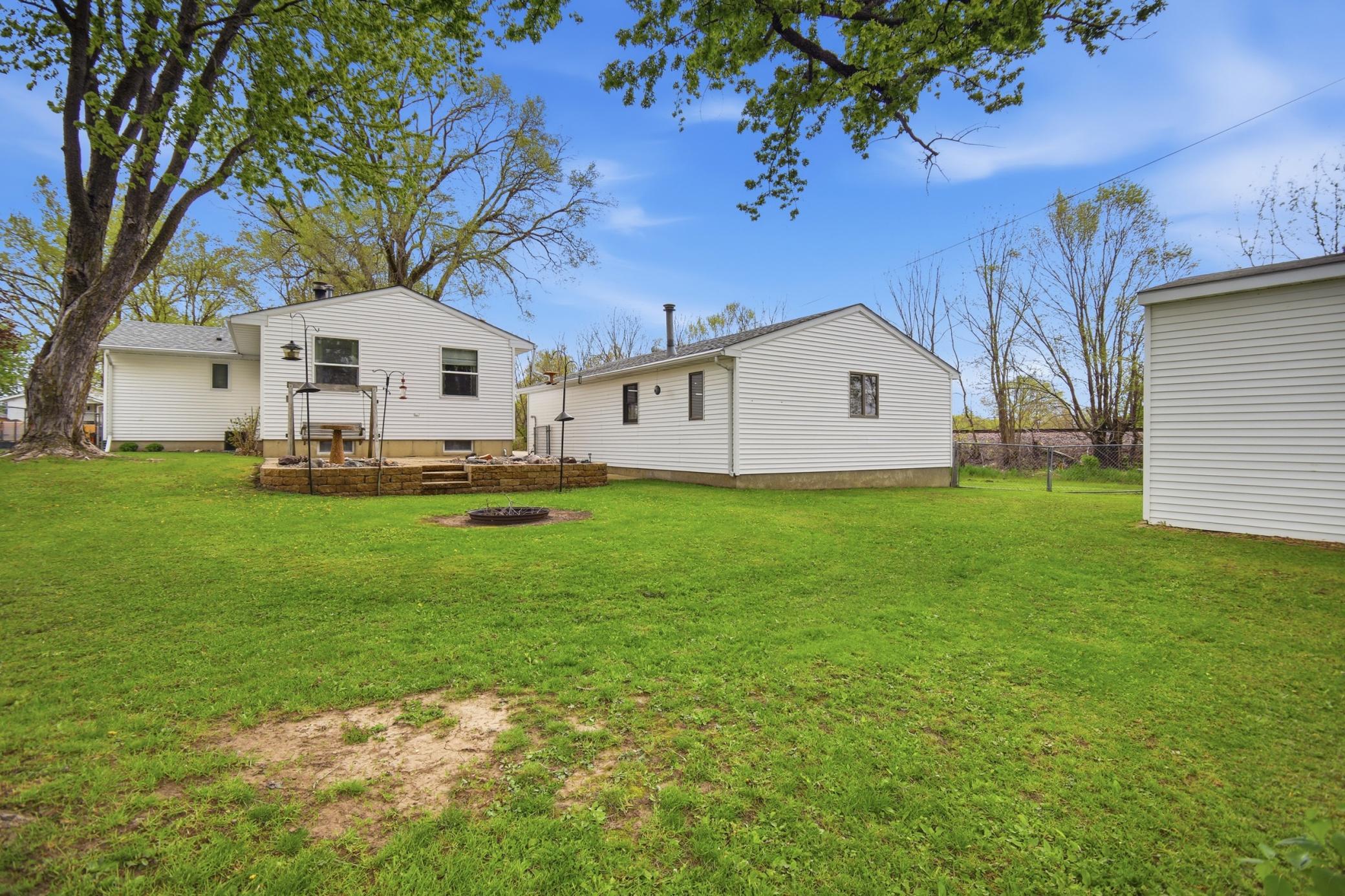 35_914_13th_ave_se_152.jpg