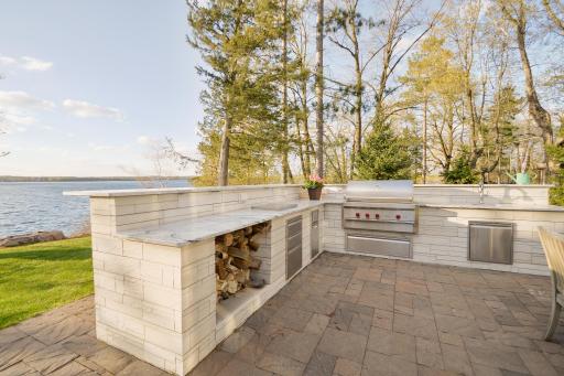6385 Osborn Avenue NW, Annandale, MN 55302