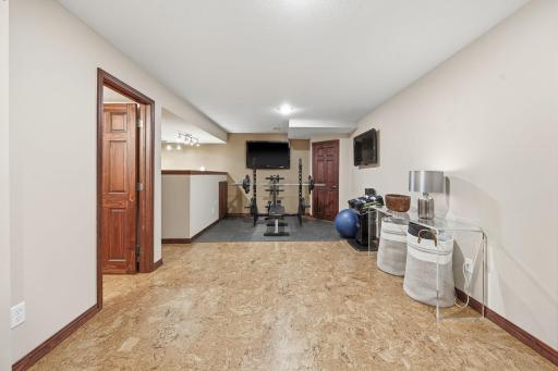 16622 206th Circle, Hutchinson, MN 55350