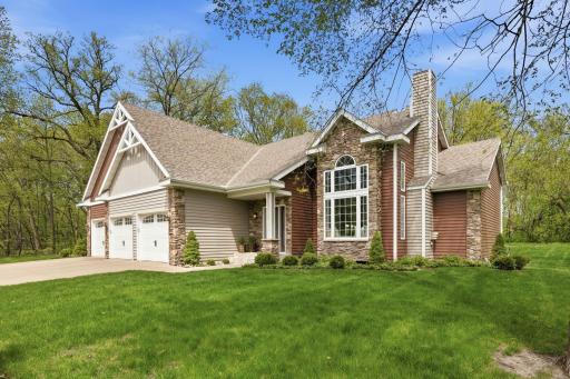 16622 206th Circle, Hutchinson, MN 55350