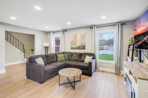 12125 50th Avenue N, Minneapolis, MN 55442