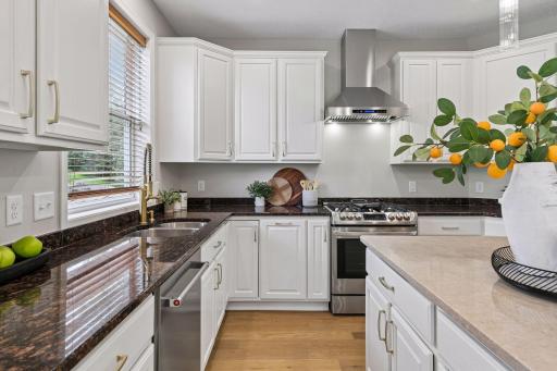 17392 Conifer Court, Eden Prairie, MN 55347