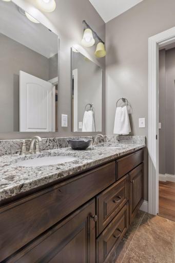 19290 Meadowridge Trail N, Marine On Saint Croix, MN 55047
