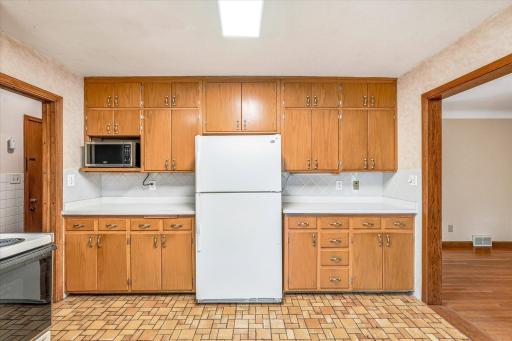 A long wall of counter and storage space makes this kitchen very functional