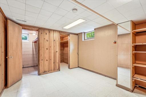This is the lower level "den" - a non -conforming 4th bedroom with dual walk in closets.