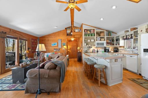 N4371 Red Oak Lane, Stone Lake, WI 54876