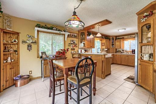 Dining Room.jpg