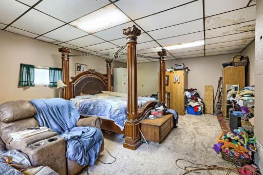 Primary Bedroom.jpg