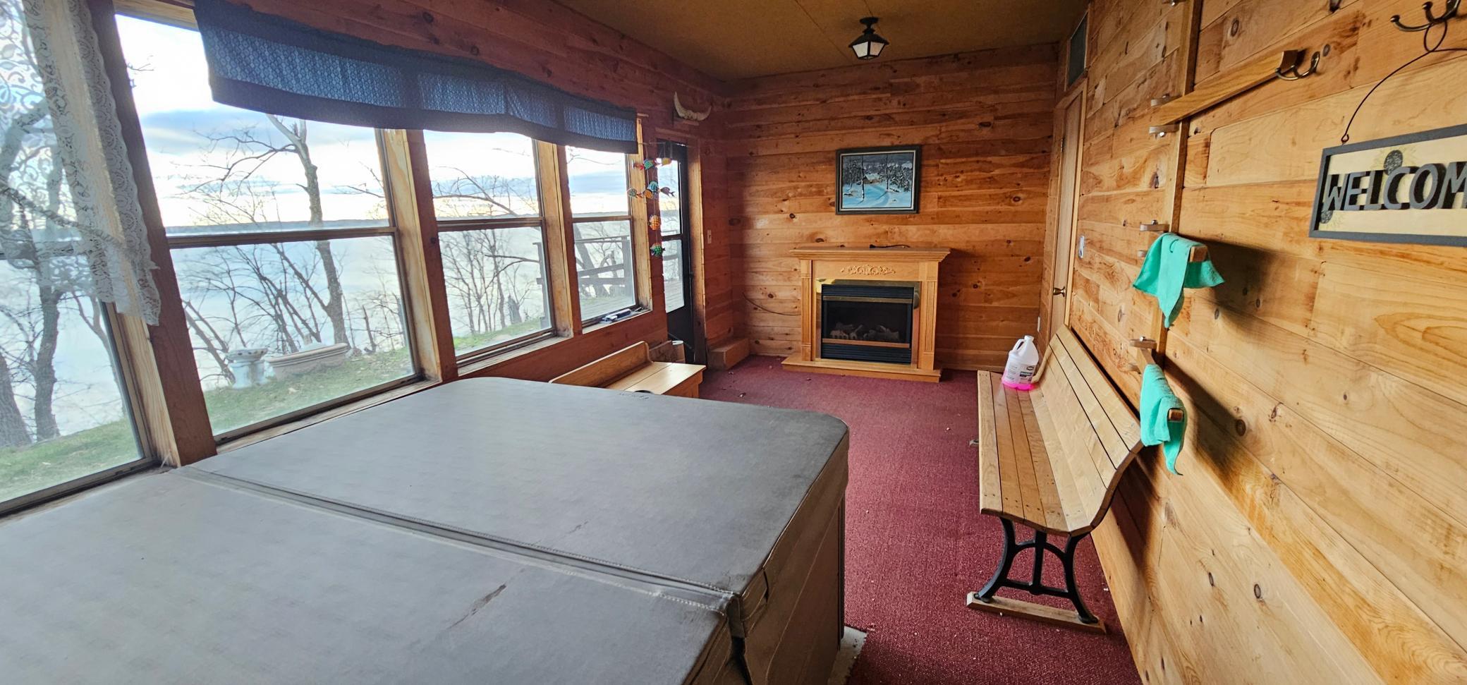 Sun Room/Hot Tub Room