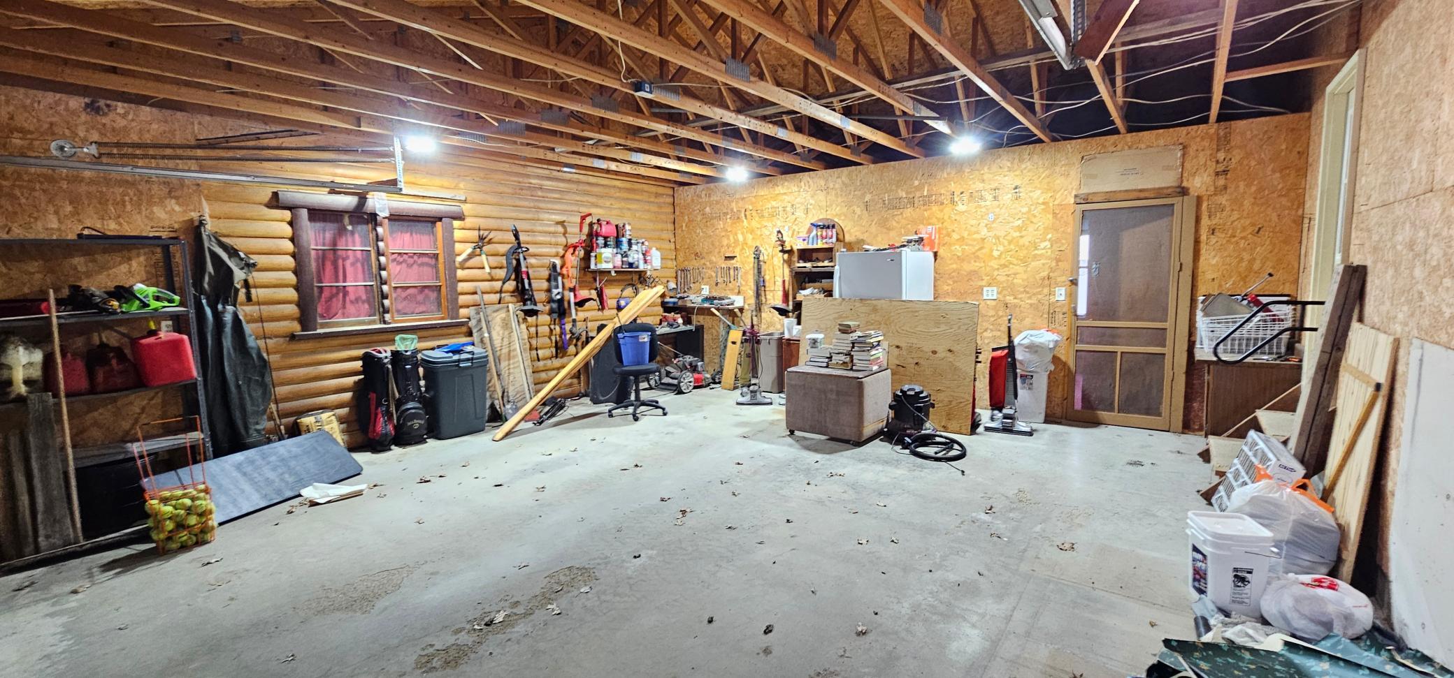 Attached Garage