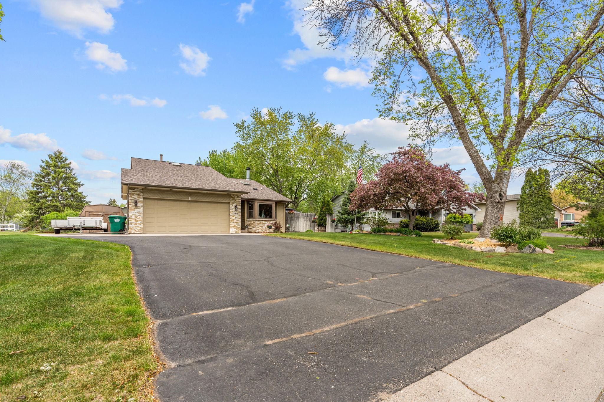2-web-or-mls-2969 120th Ave NW-2.jpg