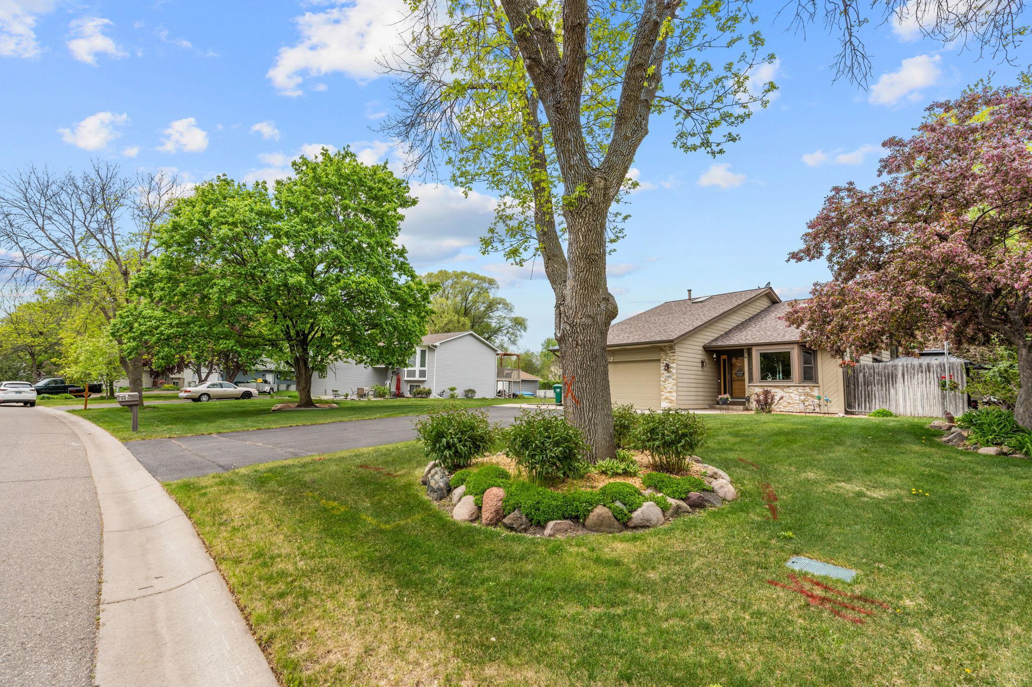 3-web-or-mls-2969 120th Ave NW-3.jpg