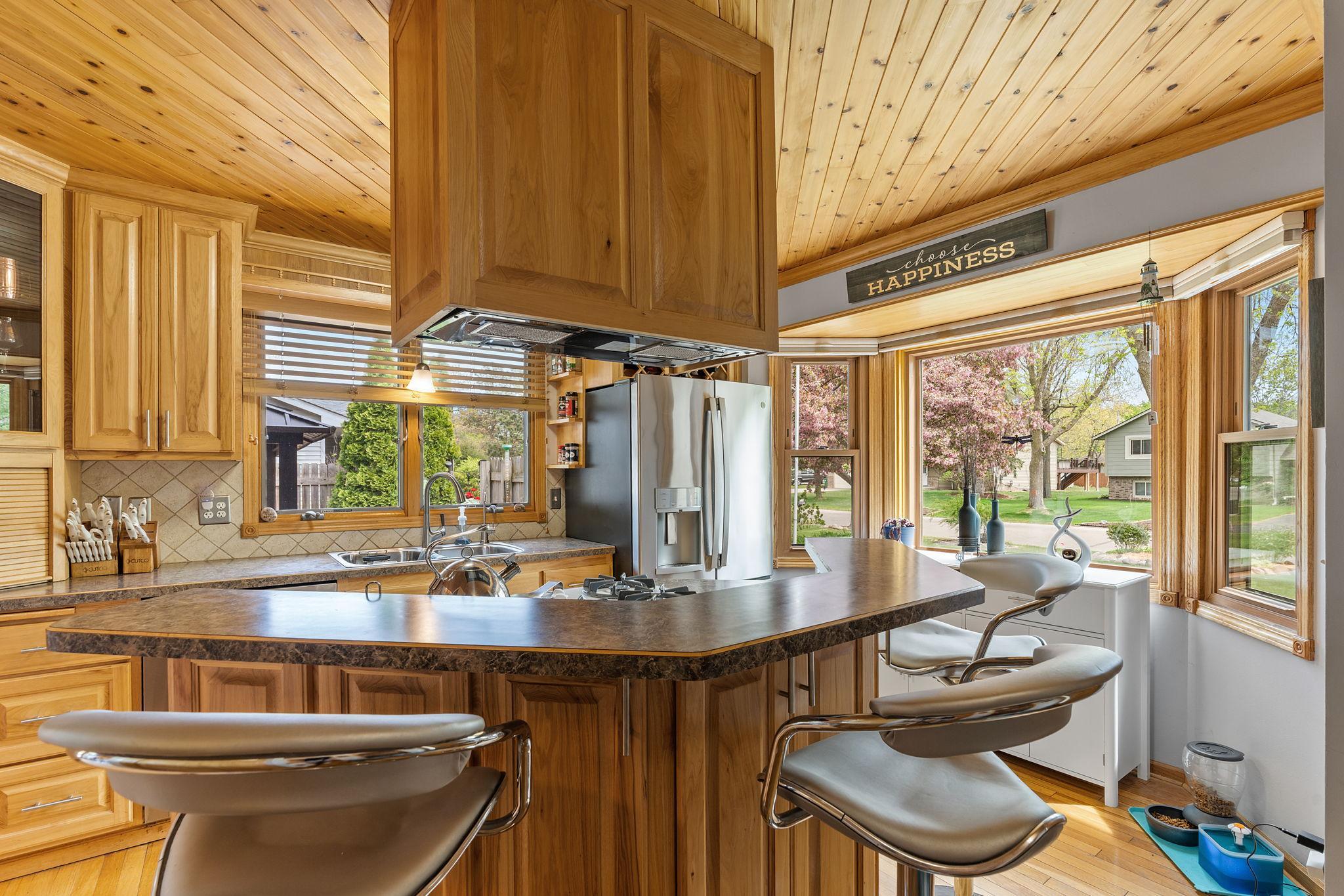 31-web-or-mls-2969 120th Ave NW-31.jpg