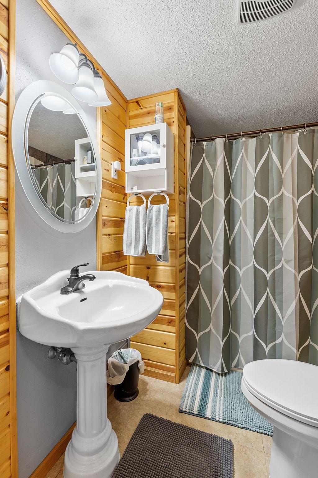 57-web-or-mls-2969 120th Ave NW-57.jpg