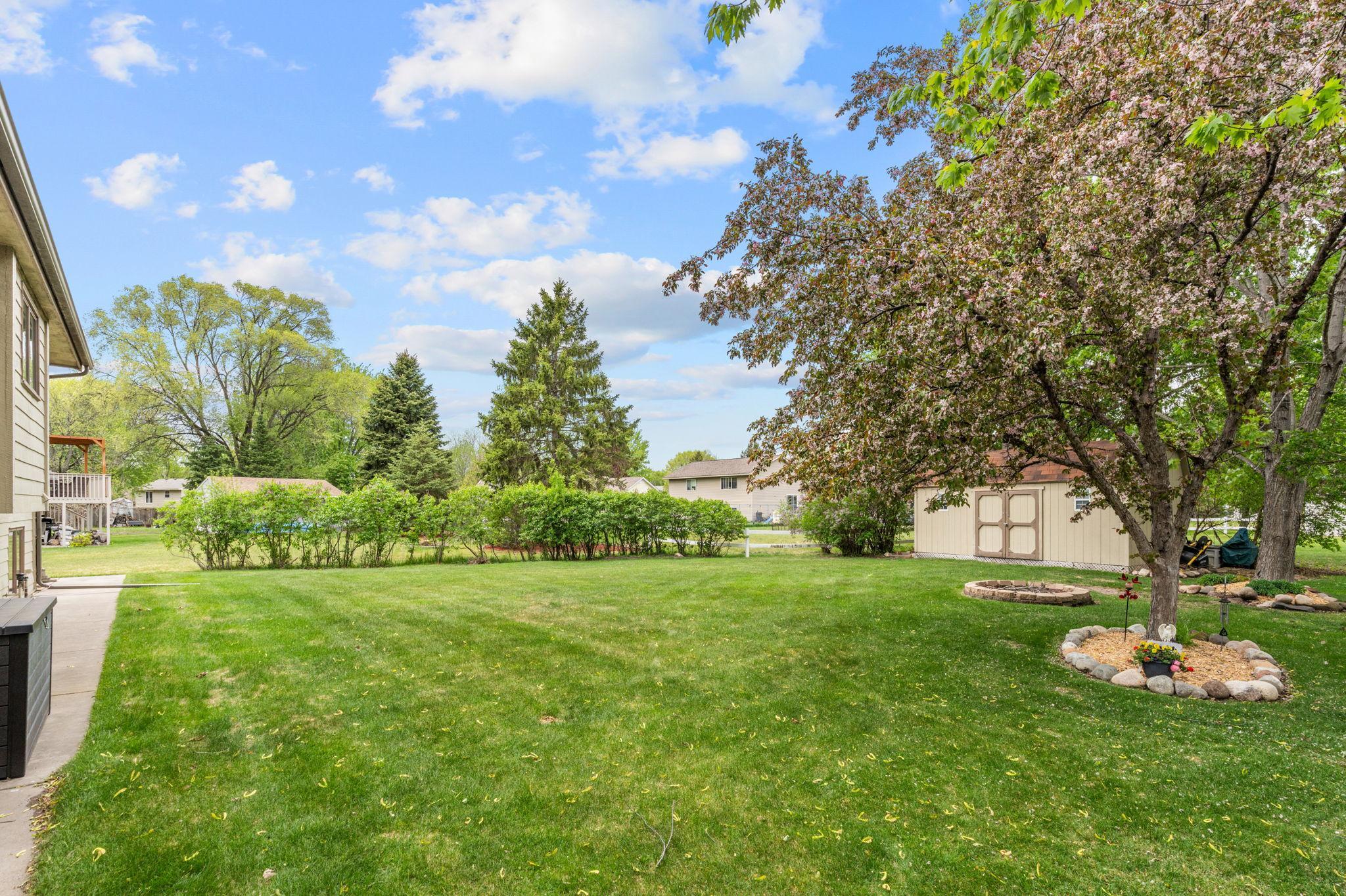 10-web-or-mls-2969 120th Ave NW-10.jpg