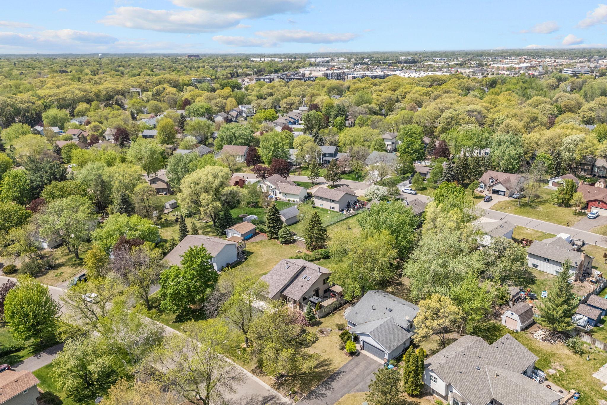 19-web-or-mls-2969 120th Ave NW-19.jpg