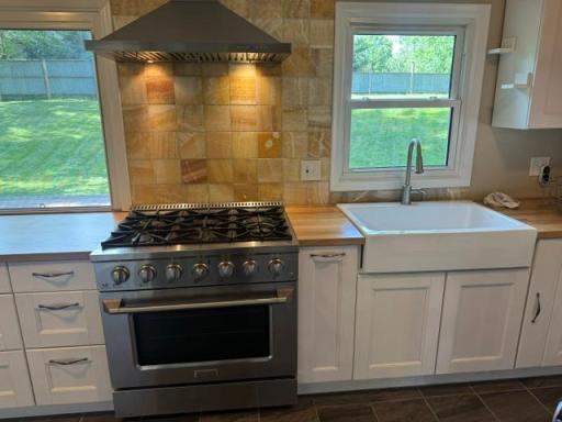 16304 Temple Drive, Minnetonka, MN 55345