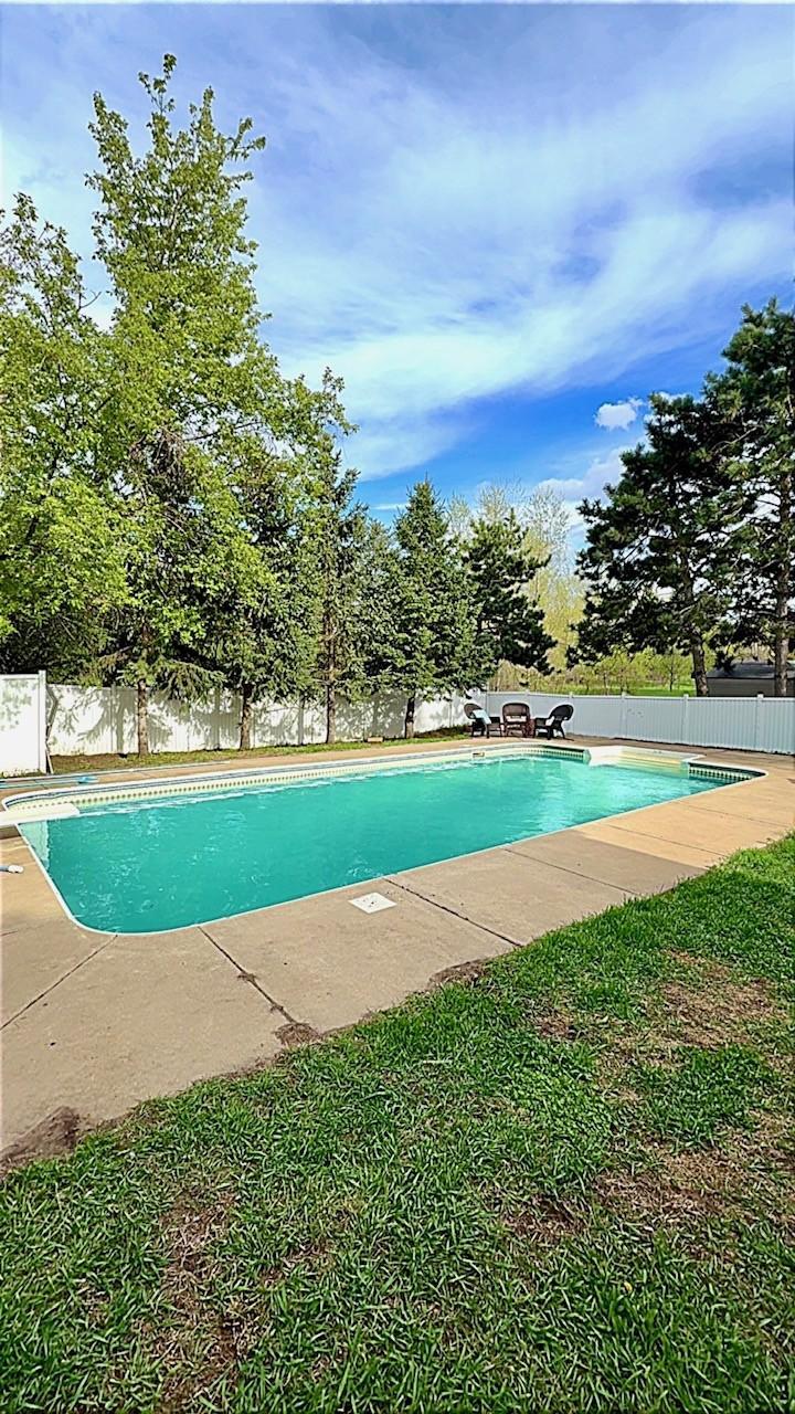 Hyde Pool.jpg