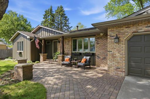 3938 Blackhawk Circle, Eagan, MN 55122