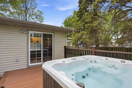 3938 Blackhawk Circle, Eagan, MN 55122