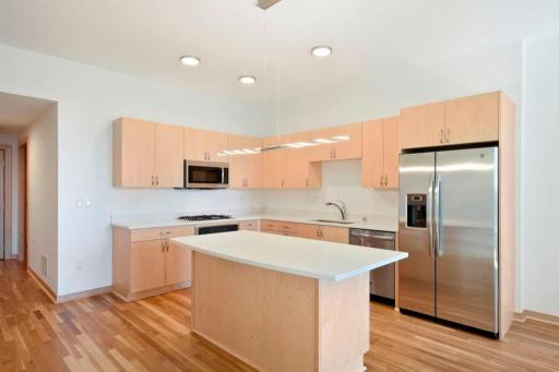 1240 2nd Street S, 325, Minneapolis, MN 55415