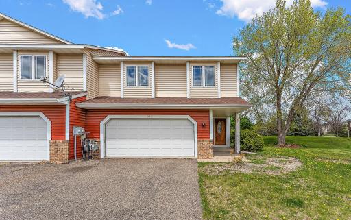 1895 Deer Hills Trail, Saint Paul, MN 55122