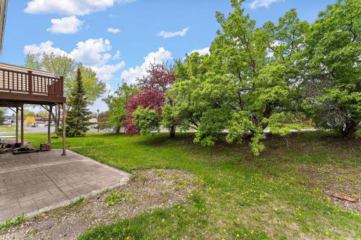 1895 Deer Hills Trail, Saint Paul, MN 55122