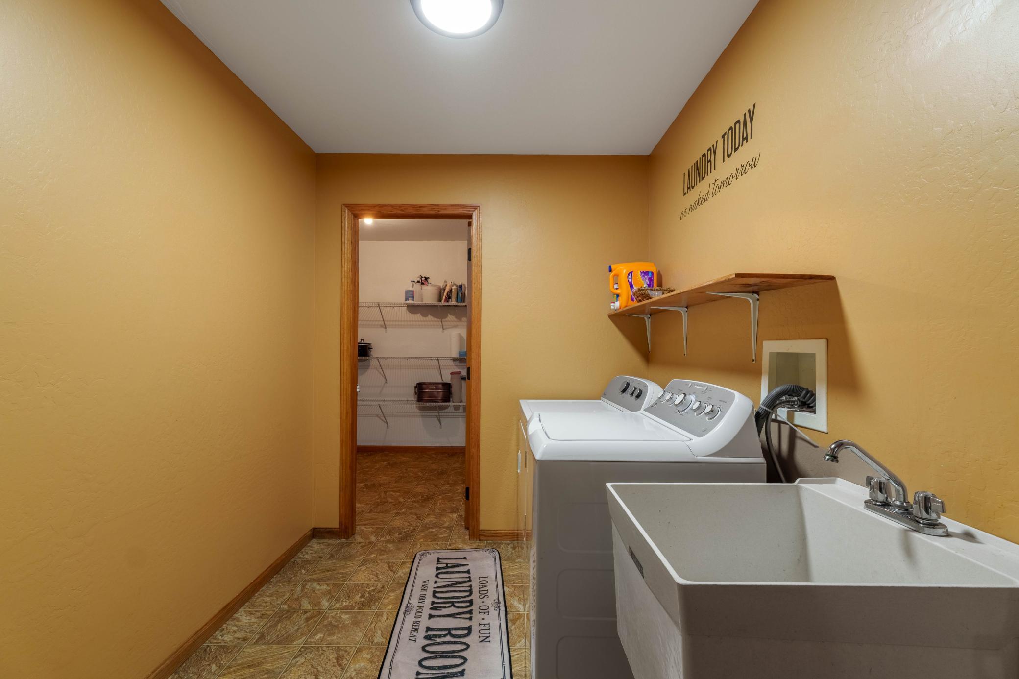 DSC04964-HDR.jpg
