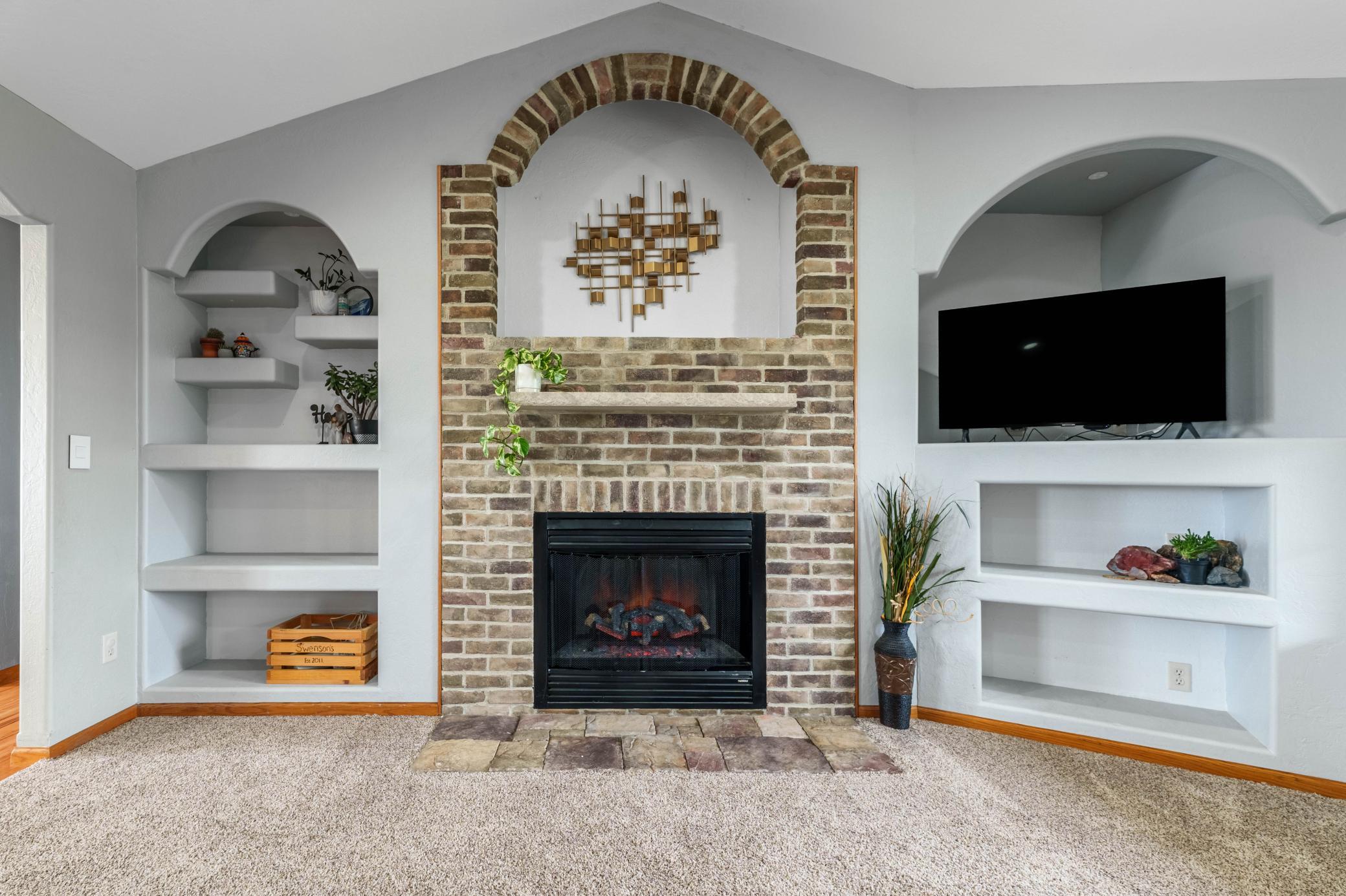 Main Floor Livingroom