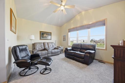 17176 Lakeview Lane, Audubon, MN 56511