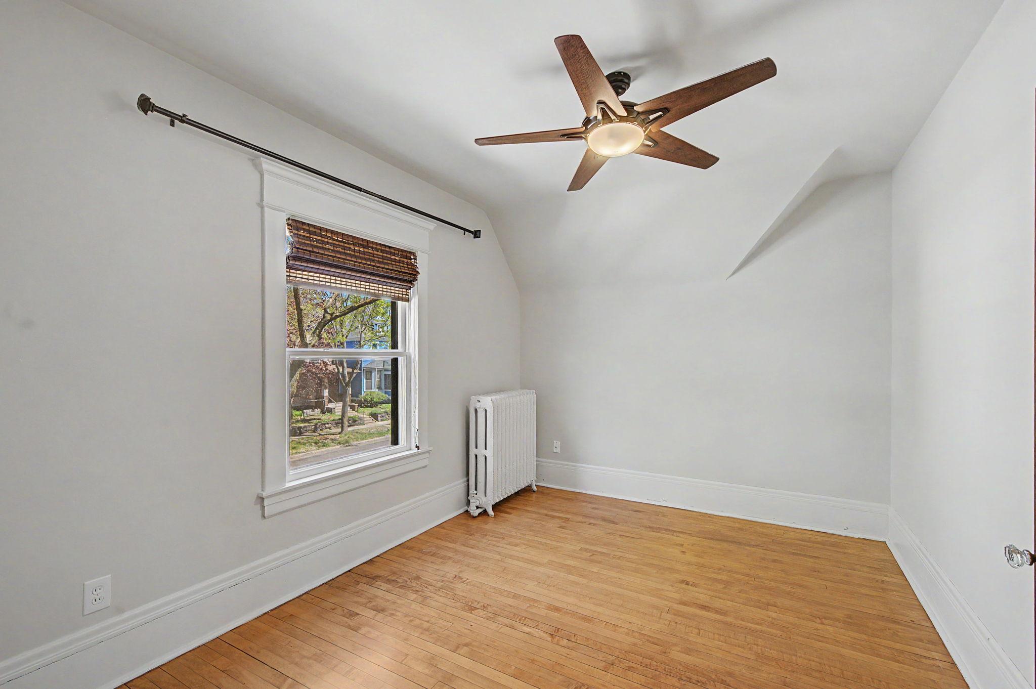 Upper level third bedroom