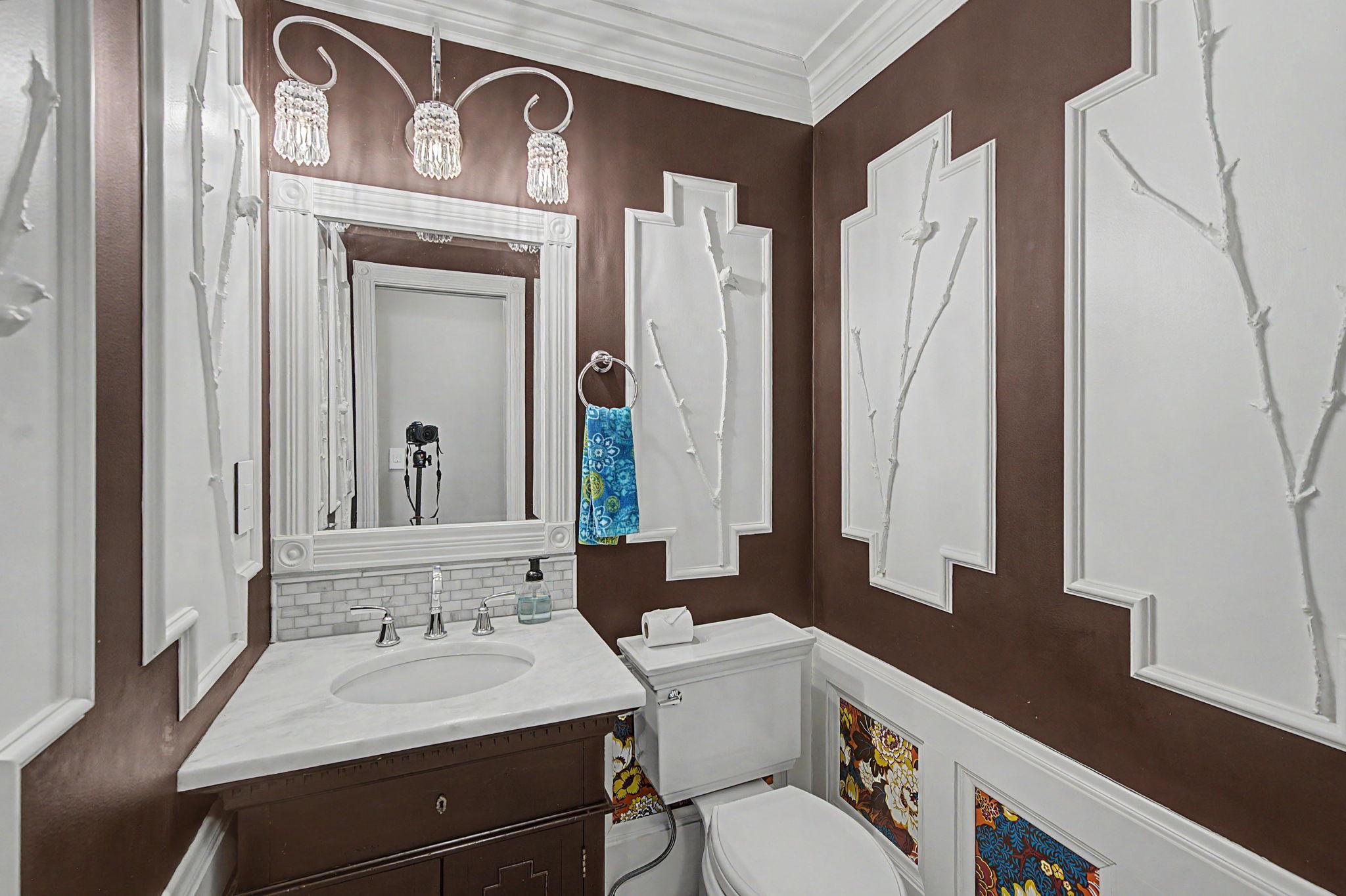 Main floor guest bathroom