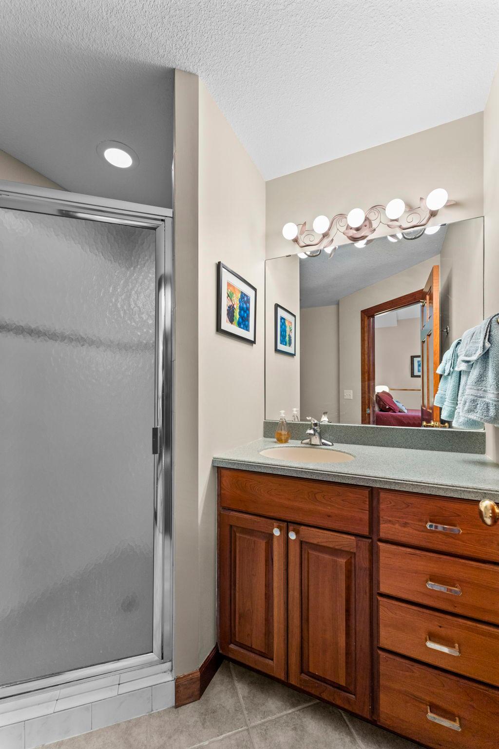 LL BR with private Bath
