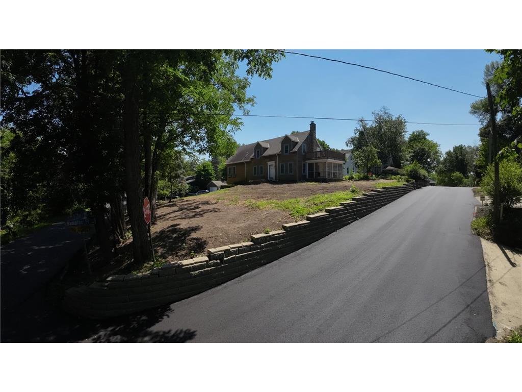 1202 La Salle Road View