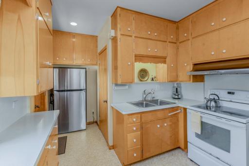 1740 Wellesley Avenue, Saint Paul, MN 55105