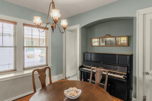 1740 Wellesley Avenue, Saint Paul, MN 55105