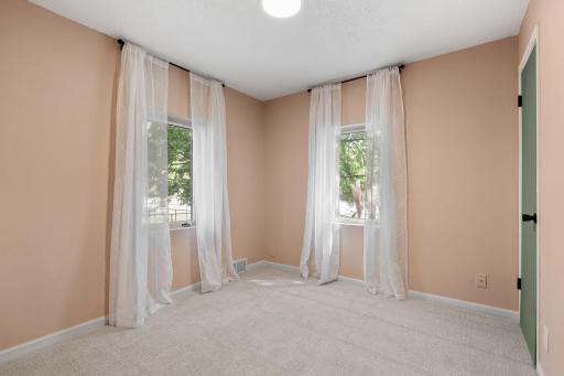1009 Watson Avenue, Saint Paul, MN 55102