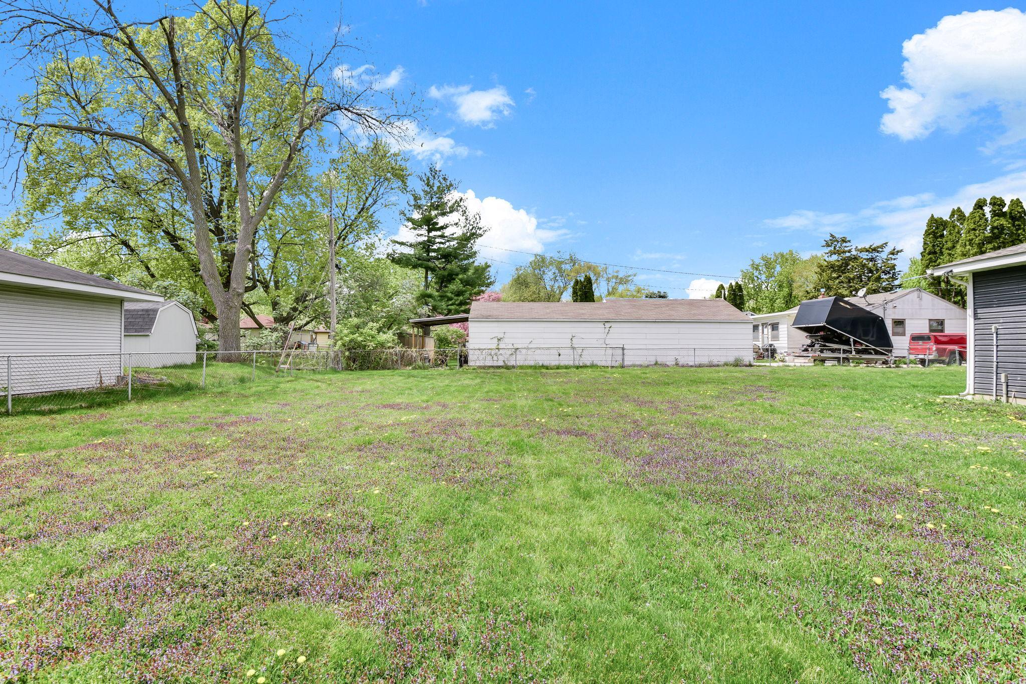 39-web-or-mls-1030-Kenneth-St-39.jpg