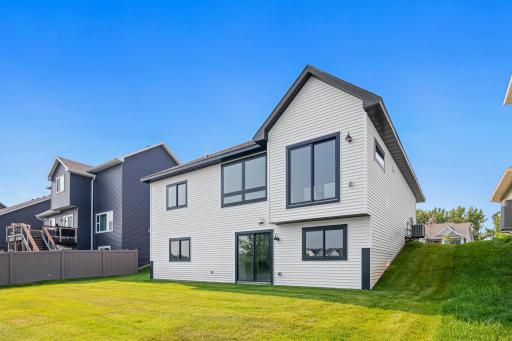 1589 Spruce Street, Farmington, MN 55024