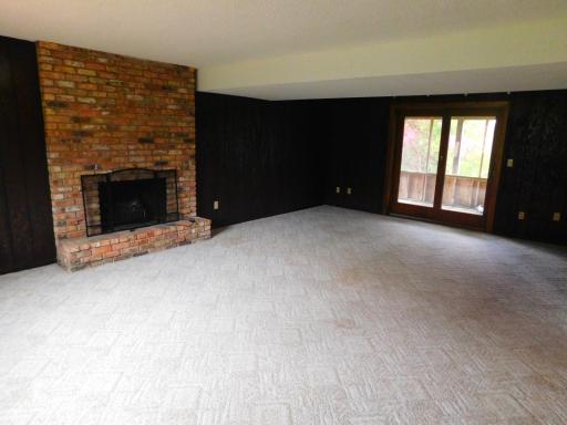 931 Dawn Avenue, Saint Paul, MN 55126