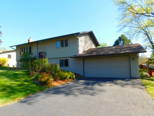 931 Dawn Avenue, Saint Paul, MN 55126