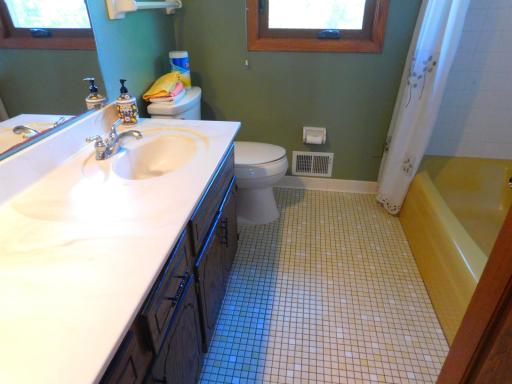 931 Dawn Avenue, Saint Paul, MN 55126