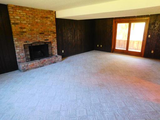 931 Dawn Avenue, Saint Paul, MN 55126