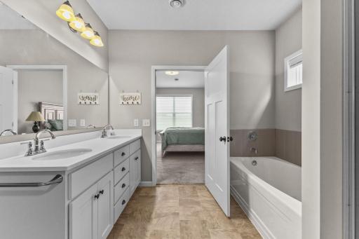 14956 Tiger Street NW, Anoka, MN 55303