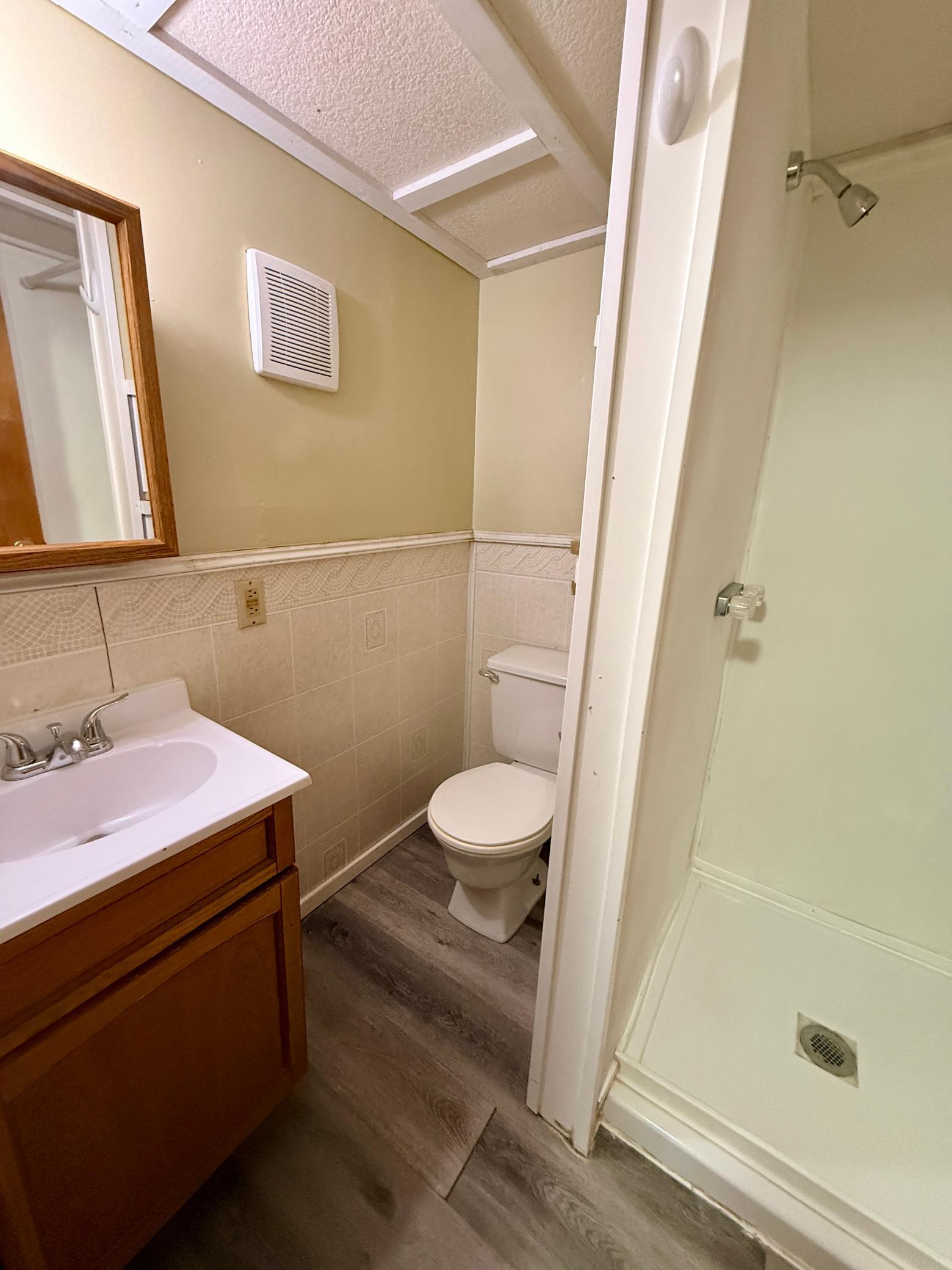 Unit 3 bathroom