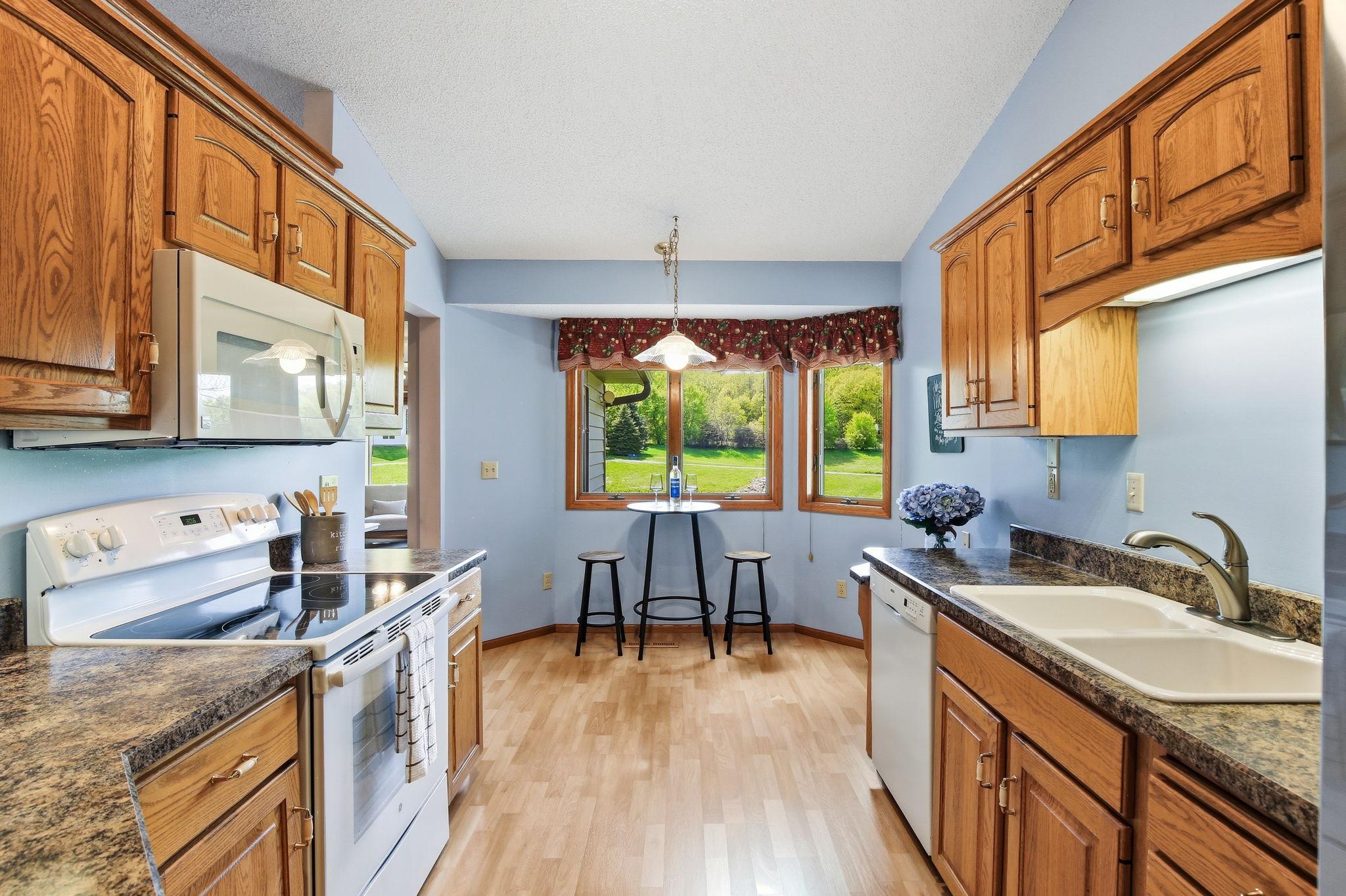 Breakfast Nook Area Perfect for Everyday Dining.