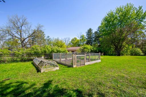 830 Mcknight Road N, Saint Paul, MN 55119