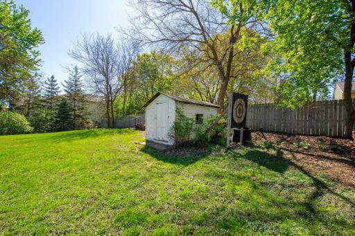 830 Mcknight Road N, Saint Paul, MN 55119