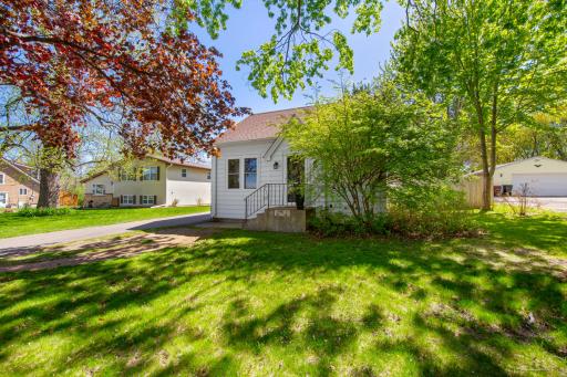 830 Mcknight Road N, Saint Paul, MN 55119