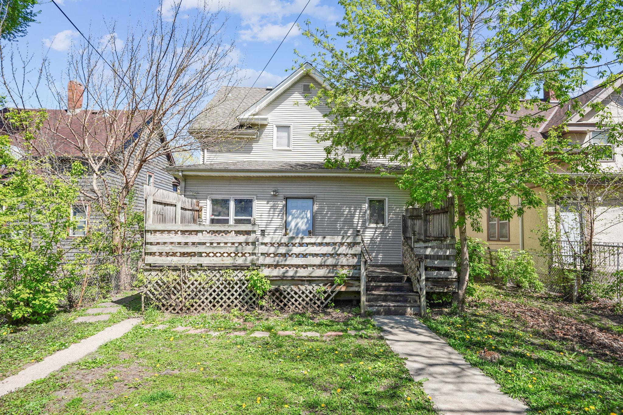 8-web-or-mls-1325 N Newton-8.jpg